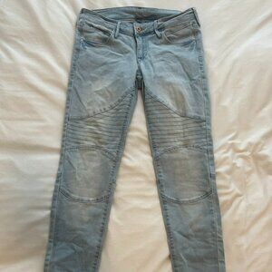 H&M light wash denim